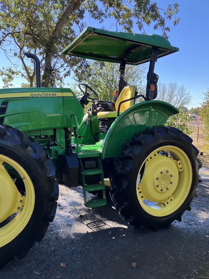 2012 John Deere 5100MH