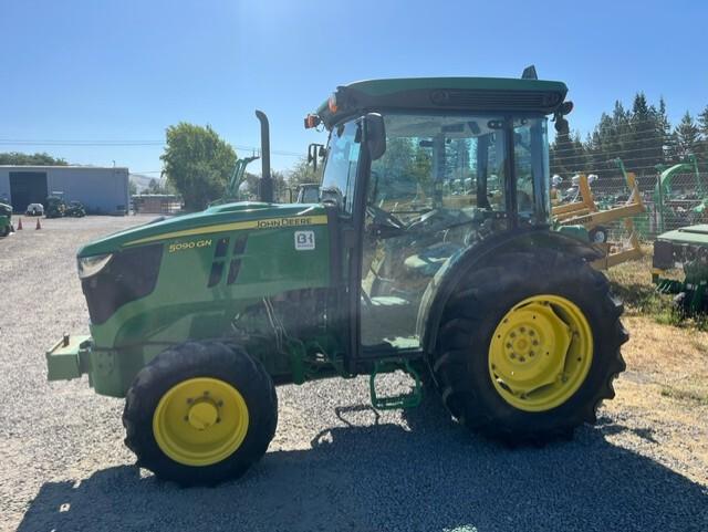 2022 John Deere 5090GN