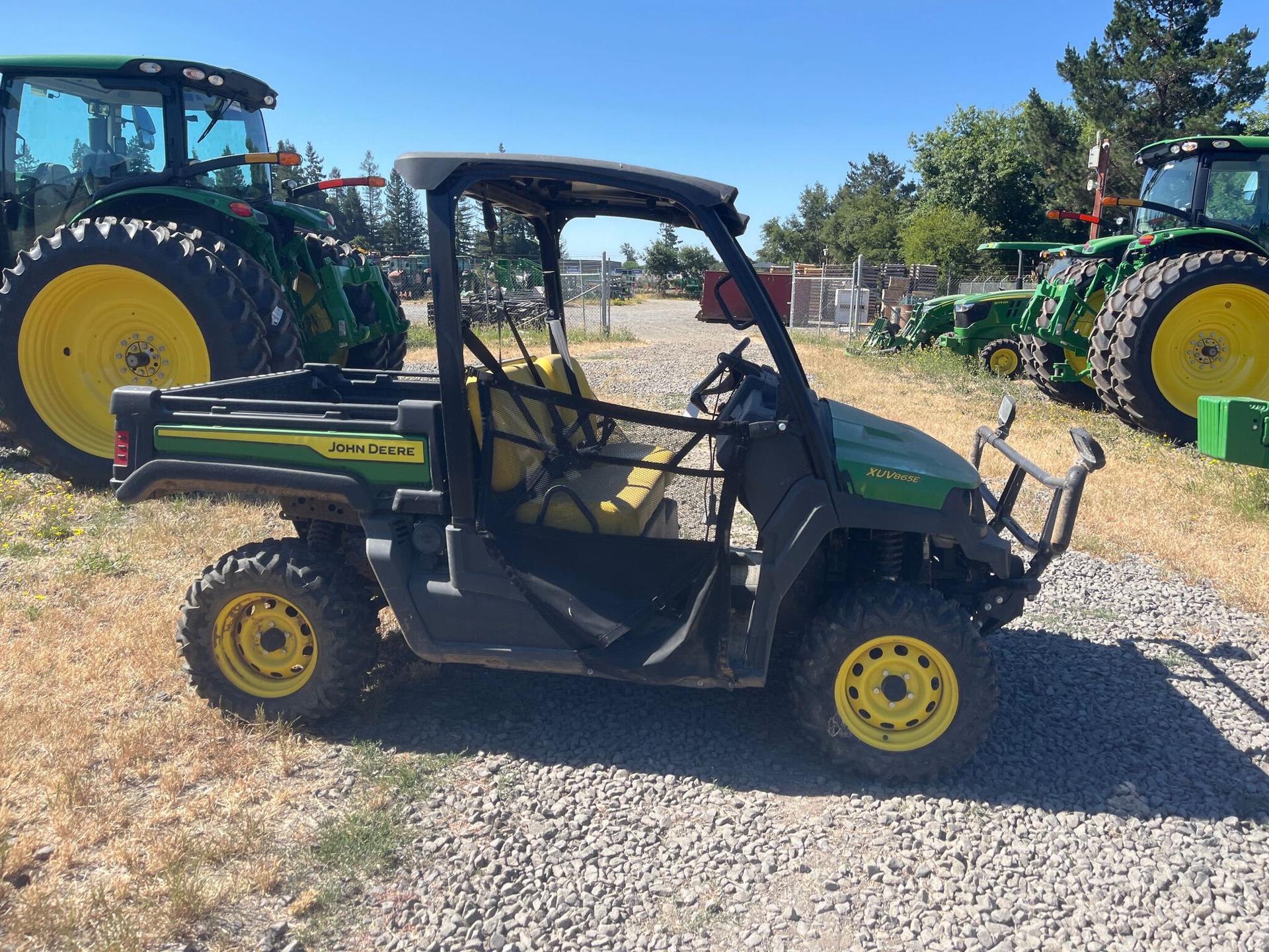 2021 John Deere XUV865E