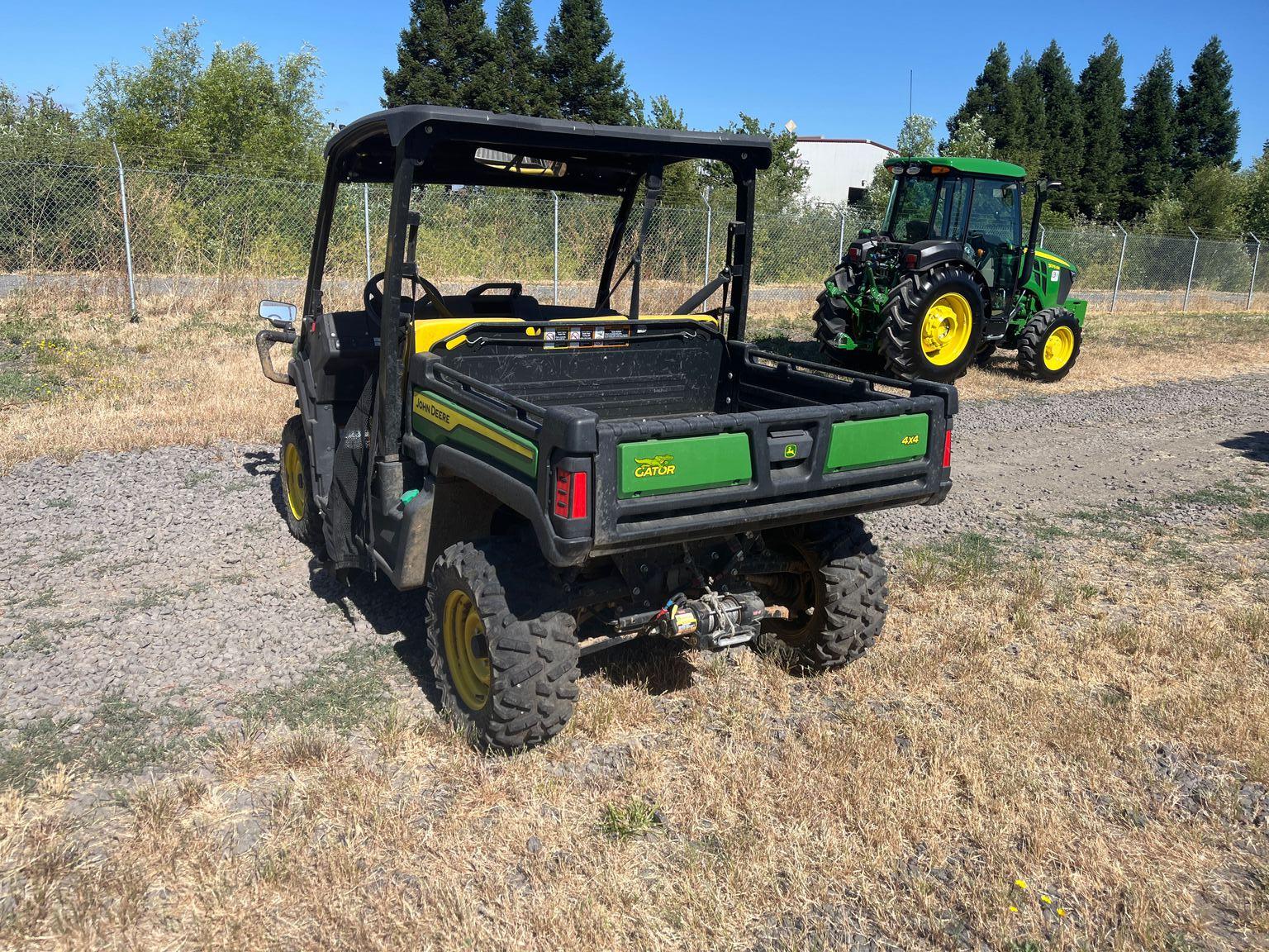 2021 John Deere XUV865E