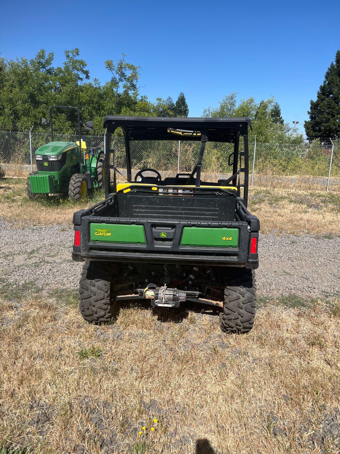 2021 John Deere XUV865E