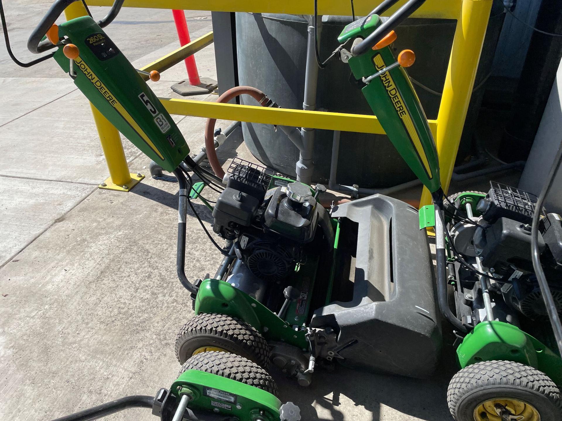 2019 John Deere 260SL