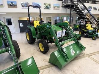 2023 John Deere 3032E