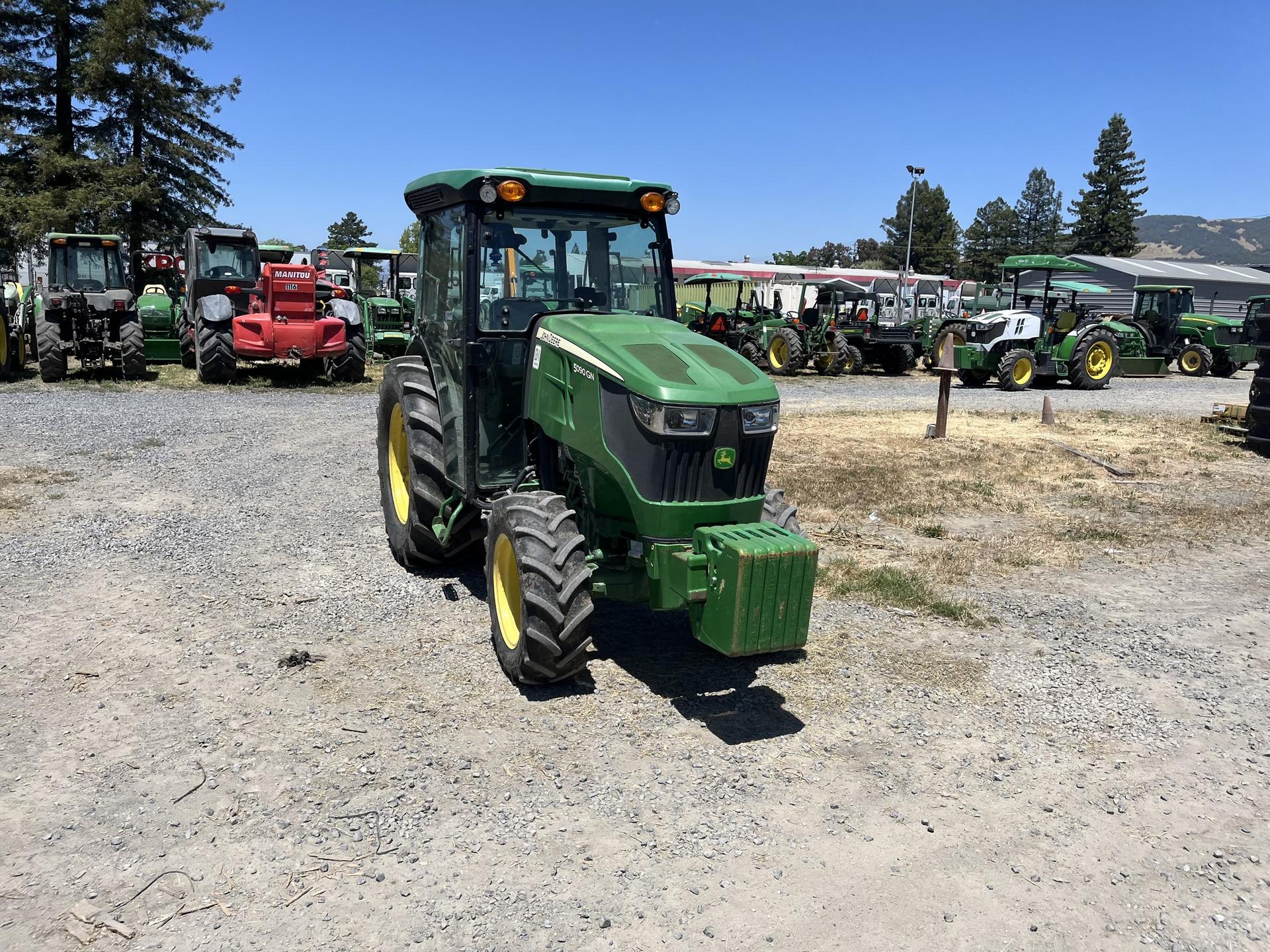 2018 John Deere 5090GN Image