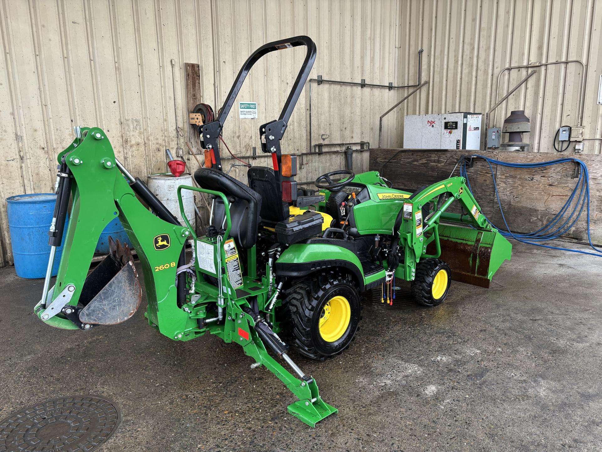 2018 John Deere 1025R