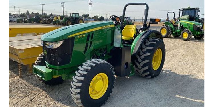 What to Look for When Purchasing a Used Tractor