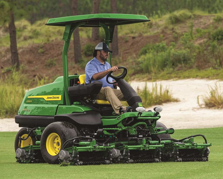 John Deere Golf and Turf Equipment