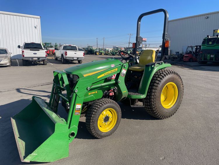 2017 John Deere 3038E Image