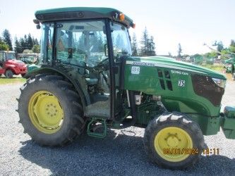 2017 John Deere 5090GN