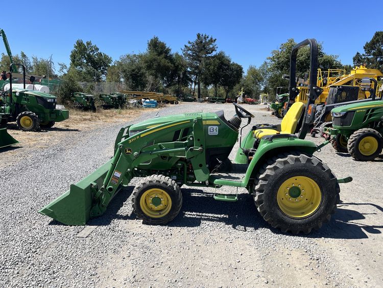 2019 John Deere 3039R