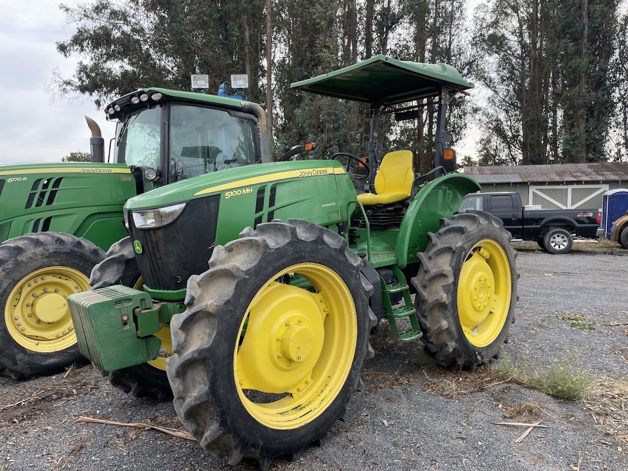 2012 John Deere 5100MH Image